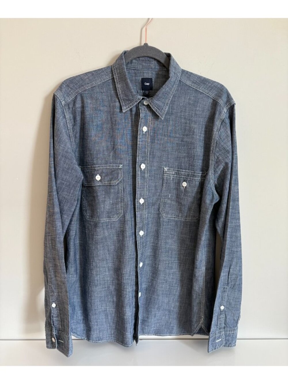 Classic GAP Heritage Chambray Work Shirt M Indigo Blue Utility Cotton 44" Chest